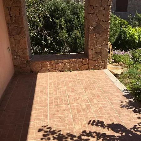 Villino Saccu Tatil Evi *
